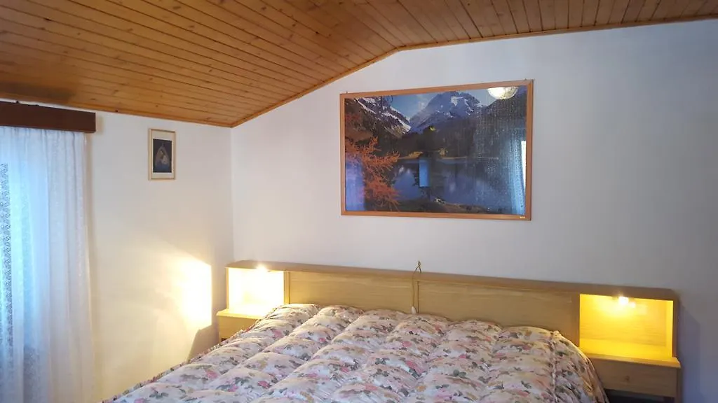 Apartment Appartamenti Vittoria Pezze Rocca Pietore Italien